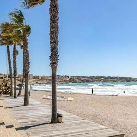 T3 Avec Terrasse Et Garage - A 600m Des Plages Et Commerces, Securisee - Fr-1-316-205 * Six-Fours-les-Plages